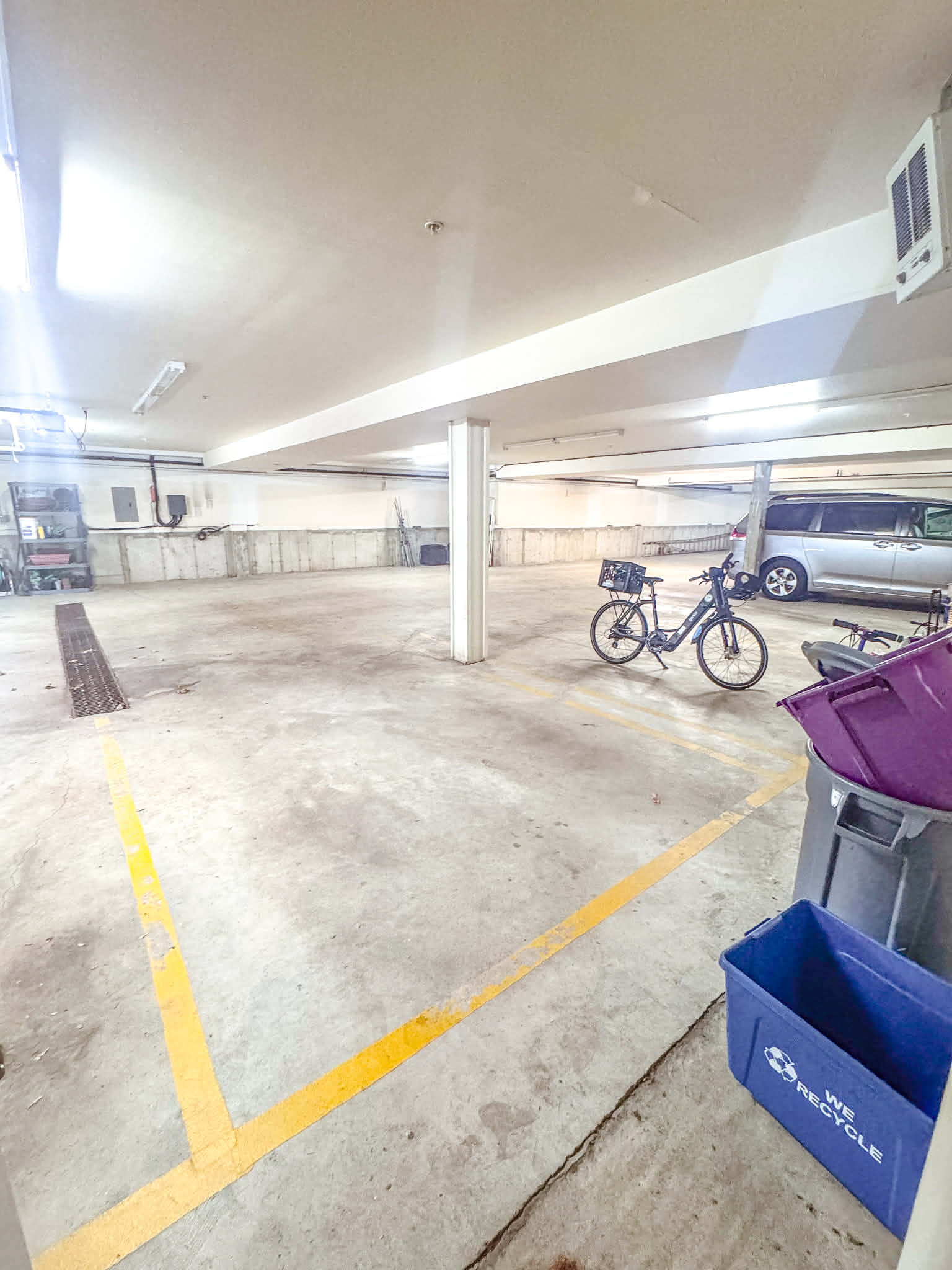 4BR Luxury End Condo BRUNSWICK 4BR Luxury End Condo BRUNSWICK