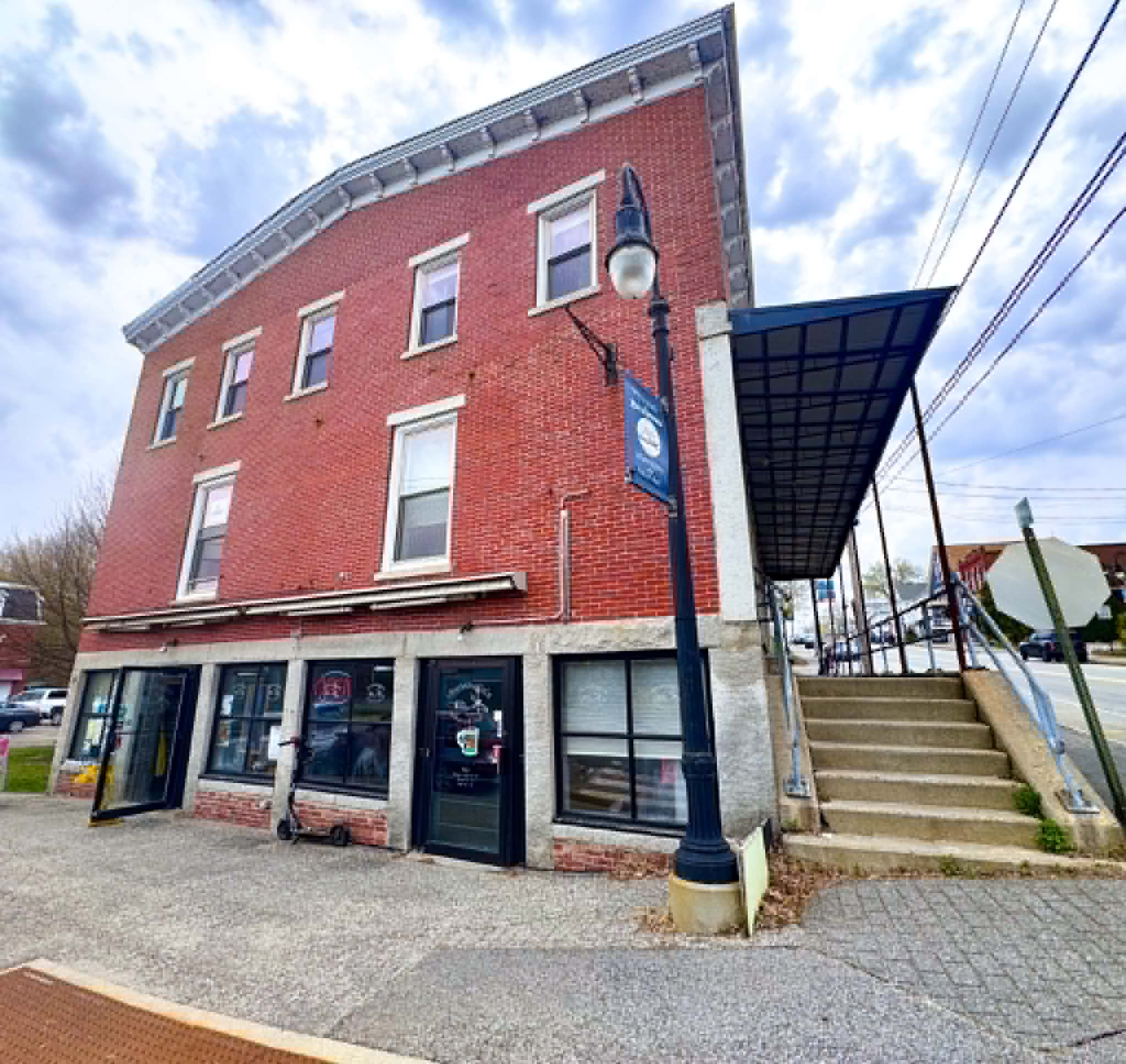 Stunning Cmmercial Space DOWNTOWN RICHMOND Stunning Cmmercial Space DOWNTOWN RICHMOND