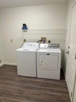 CONDO END UNIT BRUNSWICK 2BR/1.5BA