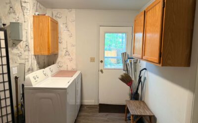 Intrepid Street 3BR/2BA One Floor Living