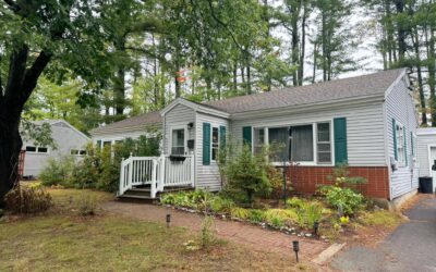 Intrepid Street 3BR/2BA One Floor Living
